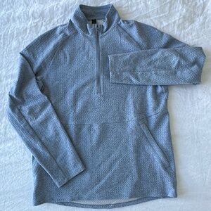 lululemon 1/2 zip - baby blue